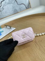 chanel a81181 22 spring summer pearl chain belt bag pink 003 luxibags.ru .jpg