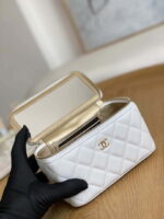 chanel a81242 vanity with chain lambskin gold football white 008 luxibags.ru .jpg