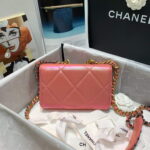chanel a86092 woc chain wallet bag lambskin 049 luxibags.ru .jpg