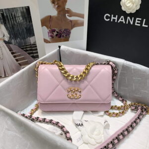 chanel a86092 woc chain wallet bag lambskin 057 luxibags.ru .jpg