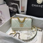 chanel a86092 woc chain wallet bag lambskin 066 luxibags.ru .jpg