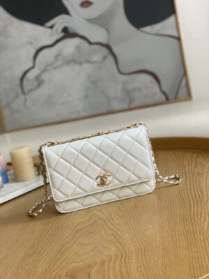 chanel a88632 woc 19 chain wallet bag white lambskin gold 001 luxibags.ru .jpg