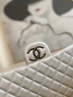 chanel a91169 flap travel bag airport series a94305 caviar calfskin silver white 4 luxibags.ru .jpg