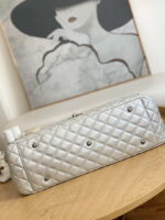 chanel a91169 flap travel bag airport series a94305 caviar calfskin silver white 6 luxibags.ru .jpg