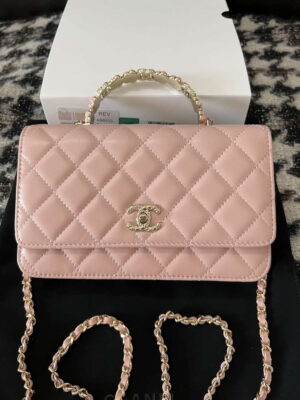 chanel a96033 woc wallet on chain with small flower handle pink lambskin 01 luxibags.ru .jpg