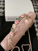 chanel a96033 woc wallet on chain with small flower handle pink lambskin 02 luxibags.ru .jpg