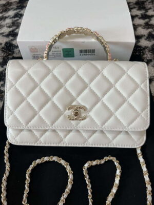 chanel a96033 woc wallet on chain with small flower handle white lambskin 01 luxibags.ru .jpg