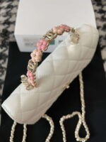 chanel a96033 woc wallet on chain with small flower handle white lambskin 09 luxibags.ru .jpg
