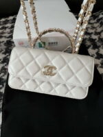 chanel a96034 woc wallet on chain with small flower handle white lambskin 09 luxibags.ru .jpg
