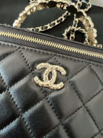 chanel a96035 clutch lambskin vanity box bag black 06 luxibags.ru .jpg