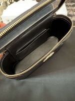 chanel a96035 clutch lambskin vanity box bag black 07 luxibags.ru .jpg