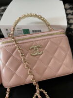 chanel a96035 clutch lambskin vanity box bag pink 06 luxibags.ru .jpg