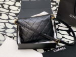 chanel a99335 hobo bag lambskin gold tone metal black 06 luxibags.ru .jpg