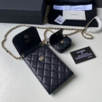 chanel ap2742 phone airpods pro case with chain grained shiny black 06 luxibags.ru .jpg