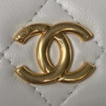 chanel ap3512 flap phone holder with chain lambskin imitation pearls enamel gold white 003 luxibags.ru .jpg
