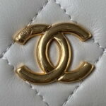 chanel ap3513 woc clutch with chain lambskin imitation pearls enamel gold white 003 luxibags.ru .jpg