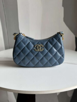 chanel ap3647 23k small hobo bag lambskin gold metal navy blue 001 luxibags.ru .jpg
