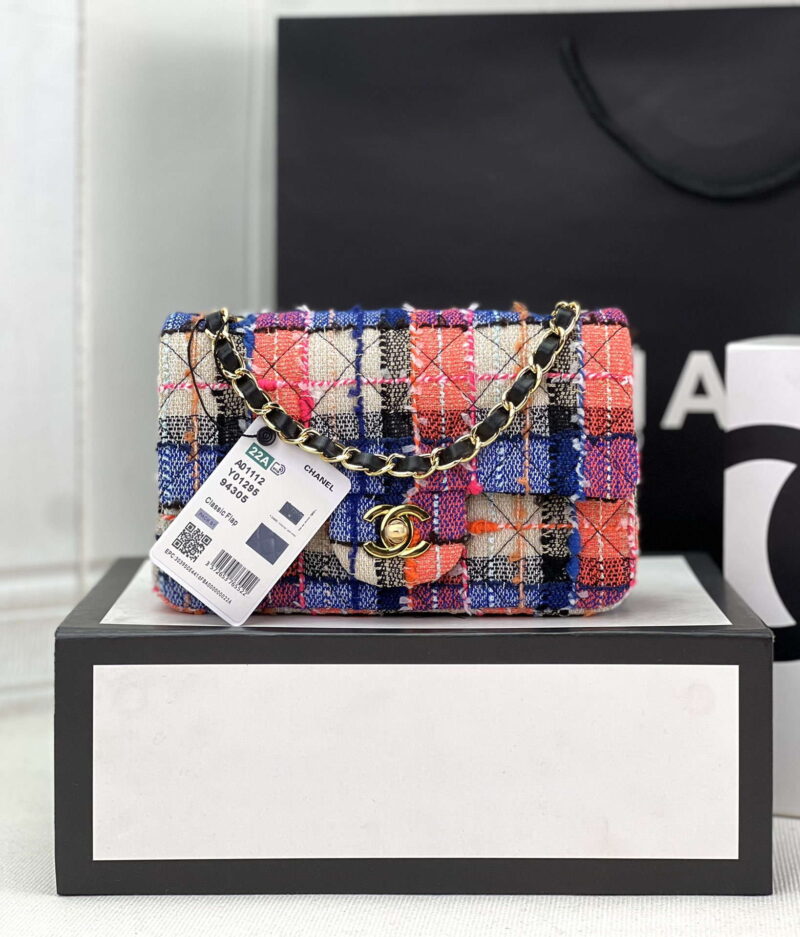 chanel as1116 small flap bag woolen a69900 pink blue 001 luxibags.ru .jpg