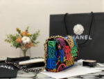 chanel as1160 chanel 19 handbag flap graffiti print vintage gold 007 luxibags.ru .jpg