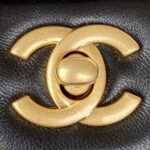 Wholesale replica highest quality luxury handbags, clothing, shoes, jewelry, etc. in cheaper price! Up to 70% discount now. Quality Guarantee!