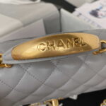 Wholesale replica highest quality luxury handbags, clothing, shoes, jewelry, etc. in cheaper price! Up to 70% discount now. Quality Guarantee!