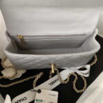 Wholesale replica highest quality luxury handbags, clothing, shoes, jewelry, etc. in cheaper price! Up to 70% discount now. Quality Guarantee!
