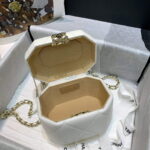 chanel as2630 small vanity case lambskin gold tone metal white 008 luxibags.ru .jpg