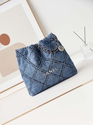 chanel as3260 22 small handbag silver tone metal canvas blue denim 01 luxibags.ru .jpg