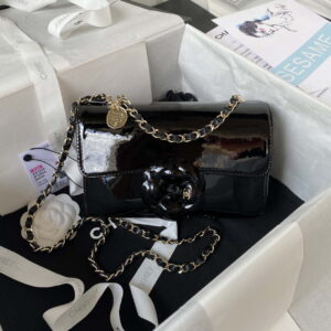 chanel as3356 flap 23fw patent leather camellia black 001 luxibags.ru .jpg