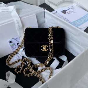 chanel as3442 mini flap bag velvet enamel gold tone metal black 001 luxibags.ru .jpg
