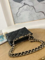 chanel as3502 small tote lambskin black 006 luxibags.ru .jpg