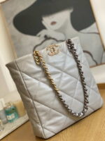 chanel as3519 chanel19 shopping bag shiny lambskin gray 003 luxibags.ru .jpg