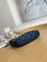 chanel as3562 hobo handbag lambskin navy blue 007 luxibags.ru .jpg