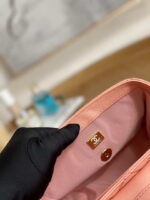 chanel as3729 small vanity case grained calfskin gold tone metal pink 009 luxibags.ru .jpg