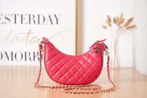 chanel as3917 clutch with chain lambskin shiny light gold metal pink 001 luxibags.ru .jpg