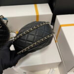 chanel as3917 small hobo bag lambskin shiny light gold metal black 006 luxibags.ru .jpg