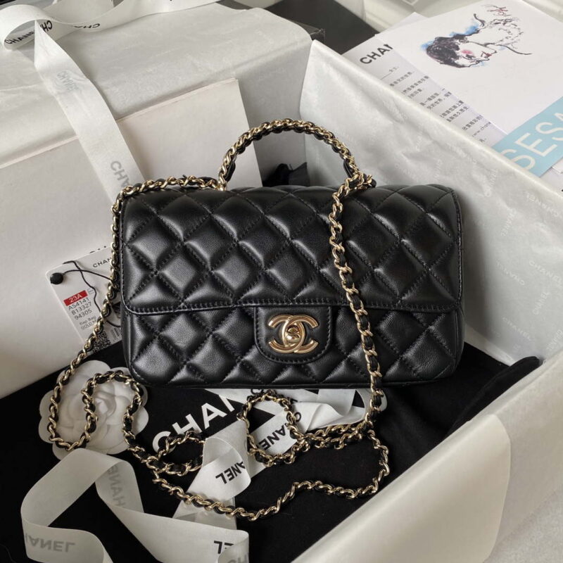 chanel as3970 flap bag with top handle lambskin gold tone metal black 001 3041a4a1 49e4 47fe b51f 63cf6a4e7011 luxibags.ru .jpg
