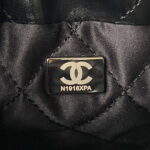 chanel as3980 22 mini handbag shiny calfskin silver tone metal black 009 luxibags.ru .jpg
