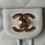 Wholesale replica highest quality luxury handbags, clothing, shoes, jewelry, etc. in cheaper price! Up to 70% discount now. Quality Guarantee!