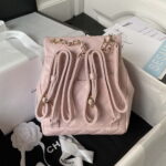 Wholesale replica highest quality luxury handbags, clothing, shoes, jewelry, etc. in cheaper price! Up to 70% discount now. Quality Guarantee!