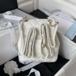 Wholesale replica highest quality luxury handbags, clothing, shoes, jewelry, etc. in cheaper price! Up to 70% discount now. Quality Guarantee!