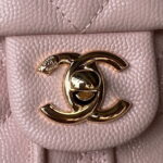 Wholesale replica highest quality luxury handbags, clothing, shoes, jewelry, etc. in cheaper price! Up to 70% discount now. Quality Guarantee!