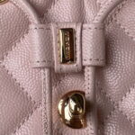 Wholesale replica highest quality luxury handbags, clothing, shoes, jewelry, etc. in cheaper price! Up to 70% discount now. Quality Guarantee!