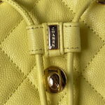 Wholesale replica highest quality luxury handbags, clothing, shoes, jewelry, etc. in cheaper price! Up to 70% discount now. Quality Guarantee!