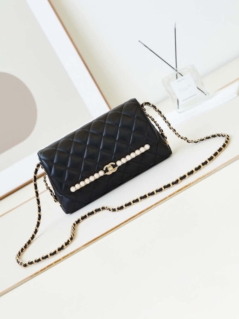 chanel as4452 flap bag lambskin with pearl metal chain black 001 luxibags.ru .jpg