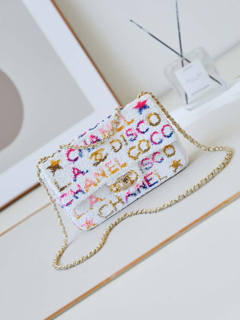 chanel as4561 24c flap bag sequins gold tone metal white 01 luxibags.ru .jpg