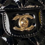 chanel as4648 flap bag star coin purse mirror calfskin metallic calfskin gold tone metal black 021 luxibags.ru .jpg