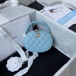 chanel vanity case shiny lambskin gold ap2731 blue 001 luxibags.ru .jpg