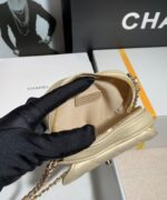 chanelap2784heartclutchwithchainlambskingold tonemetal 09 luxibags.ru .jpg