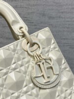 dior m0538 small lady dior bag matte white cannage calfskin with diamond motif 03 luxibags.ru .jpg